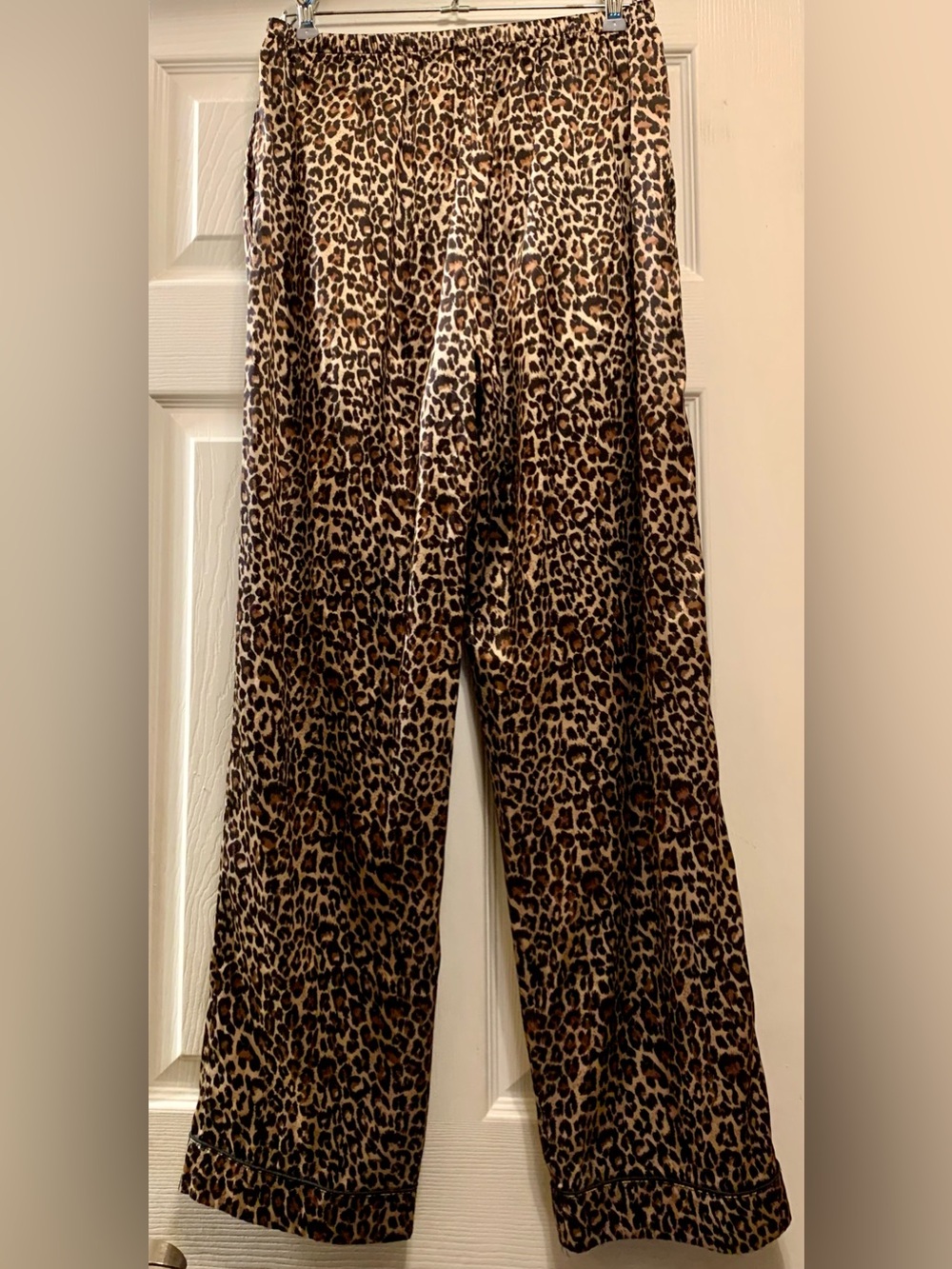 Leopard Print Satin Pajama Top - Picture 2 of 7